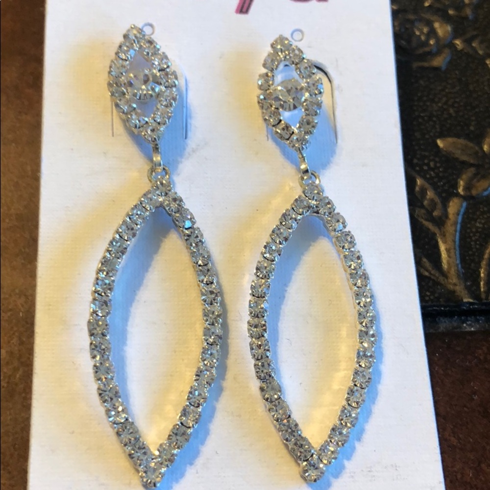 Look like real diamond earrings